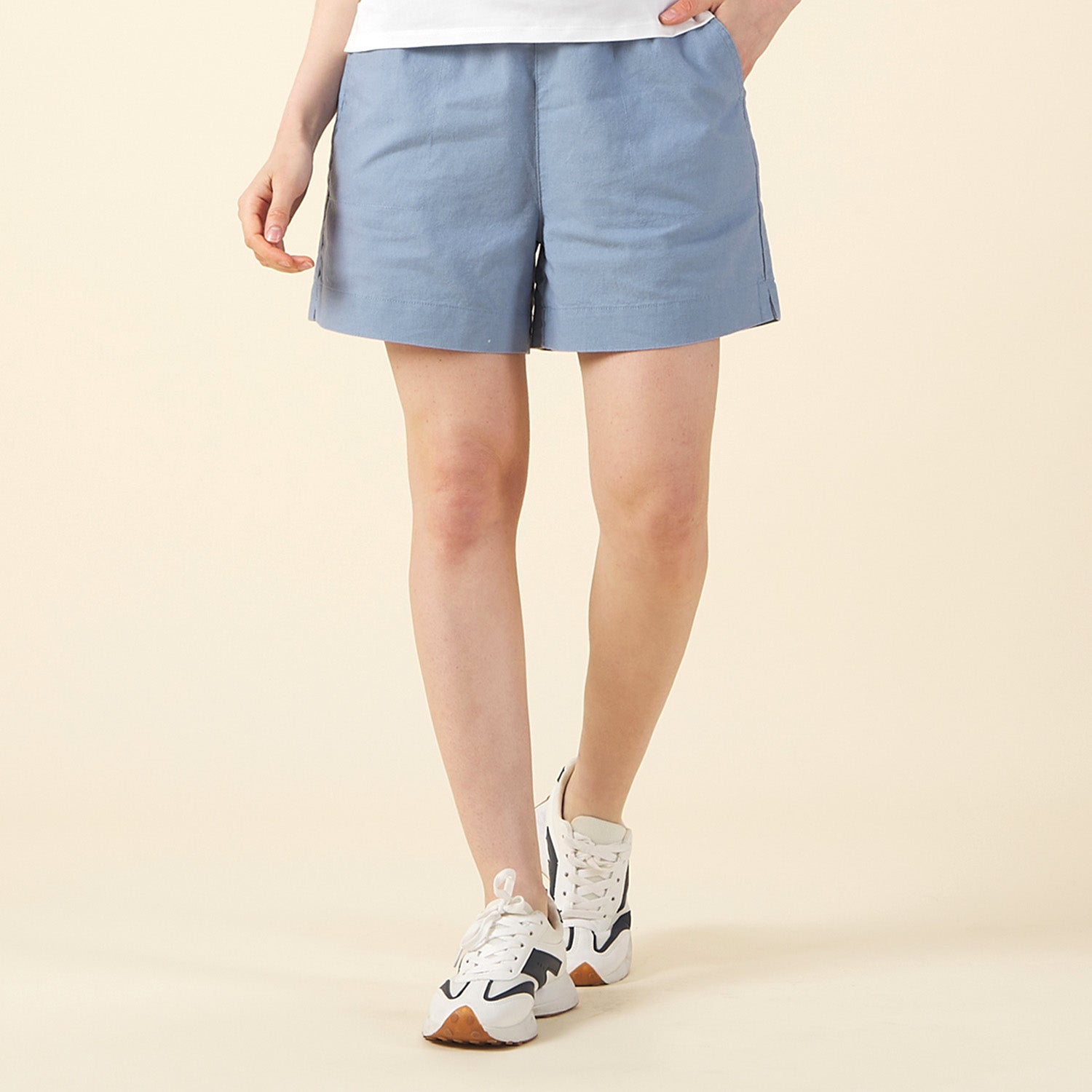 GIORDANO Women's Linen Cotton High Waist Relax Fit Shorts (05405209)