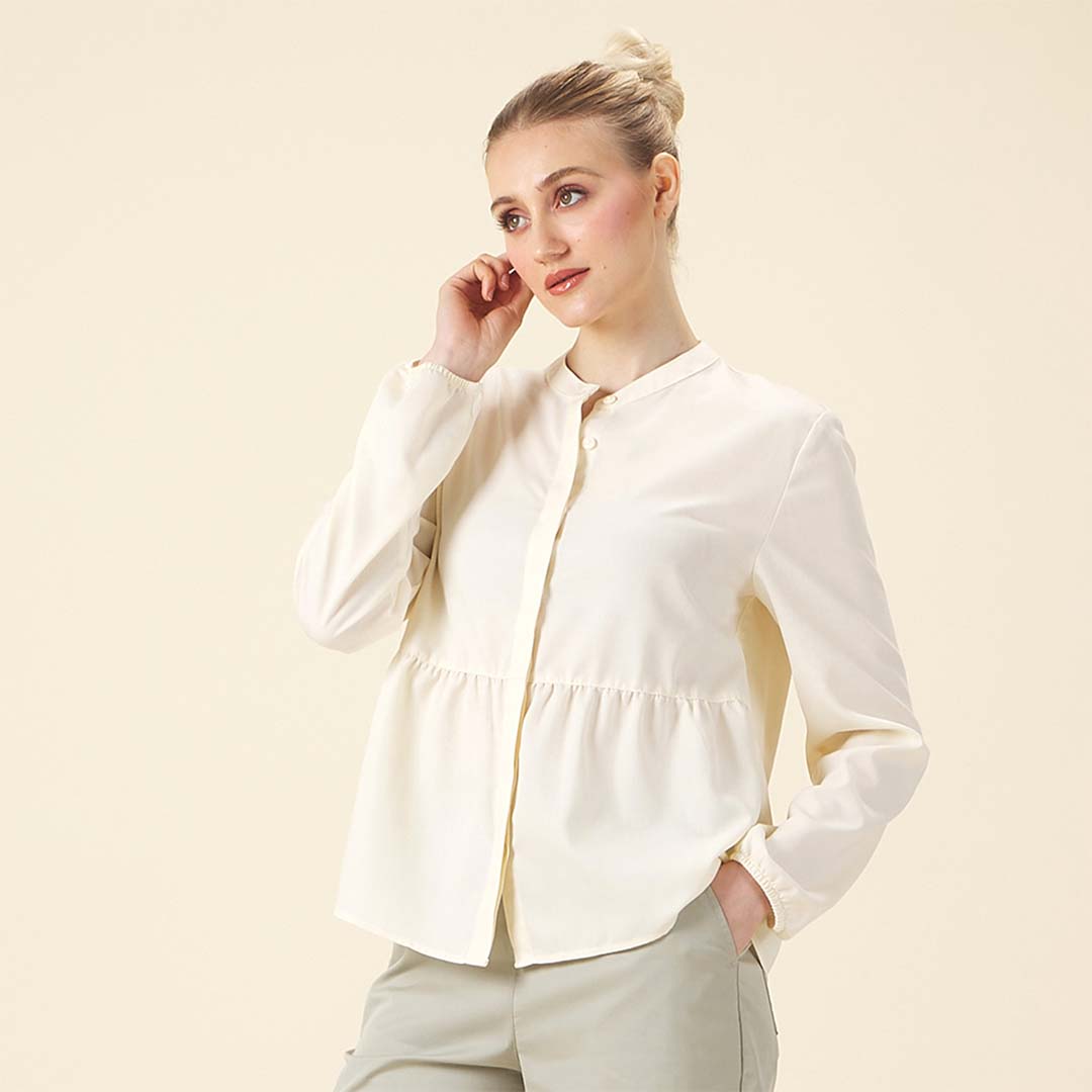 GIORDANO Women's Twill Round Neck Long Sleeves Boyfriend Fit  Shirt (05345004)