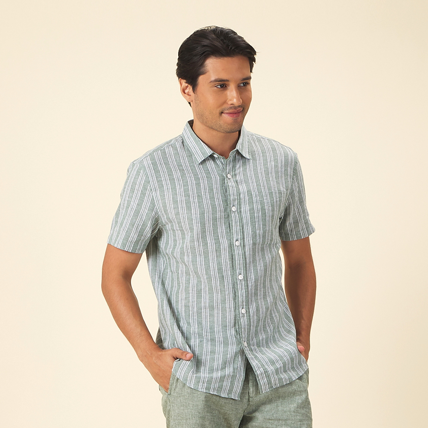 GIORDANO Men's Linen Cotton Poplin Short Sleeves Stripe Shirt (01045242)