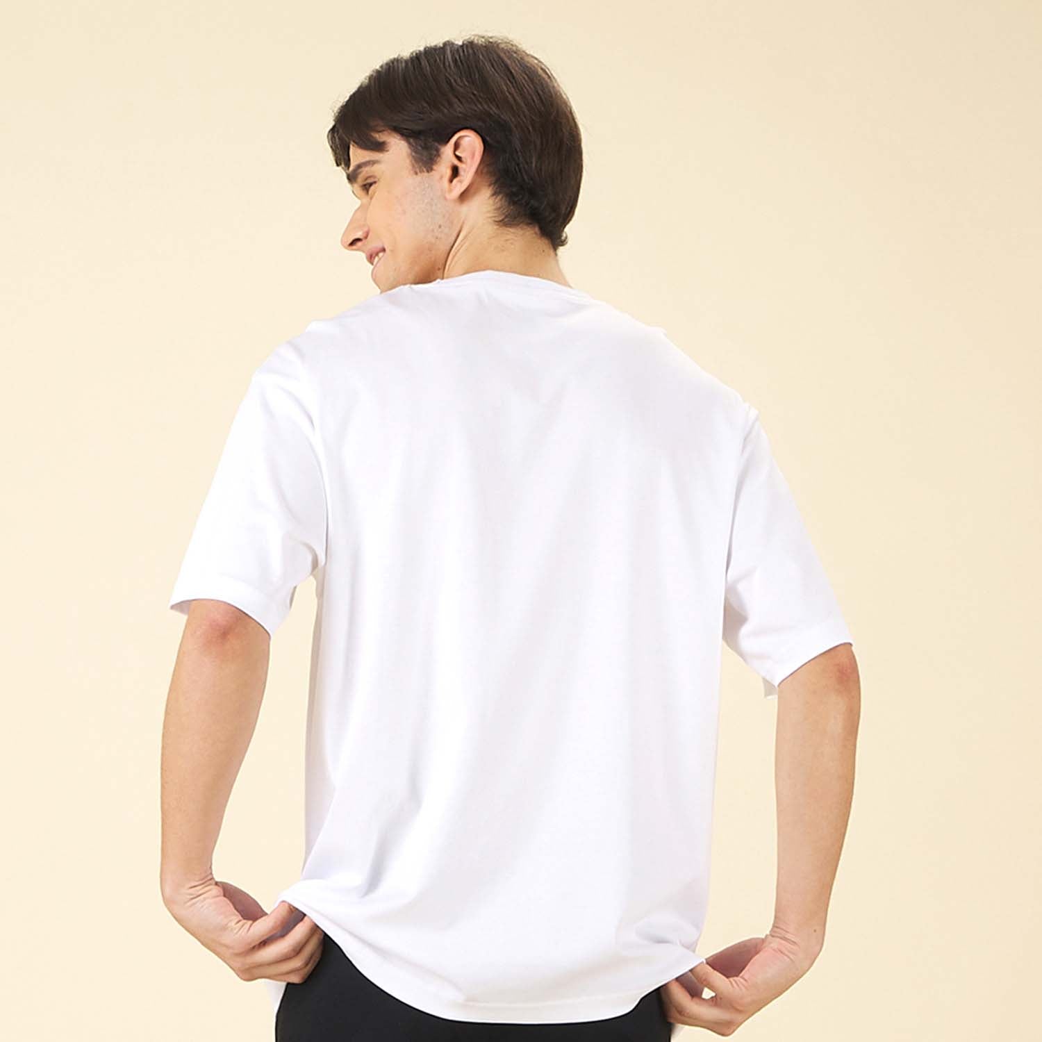 GIORDANO Men's Liquid Touch Crew Neck Tee (01025218)