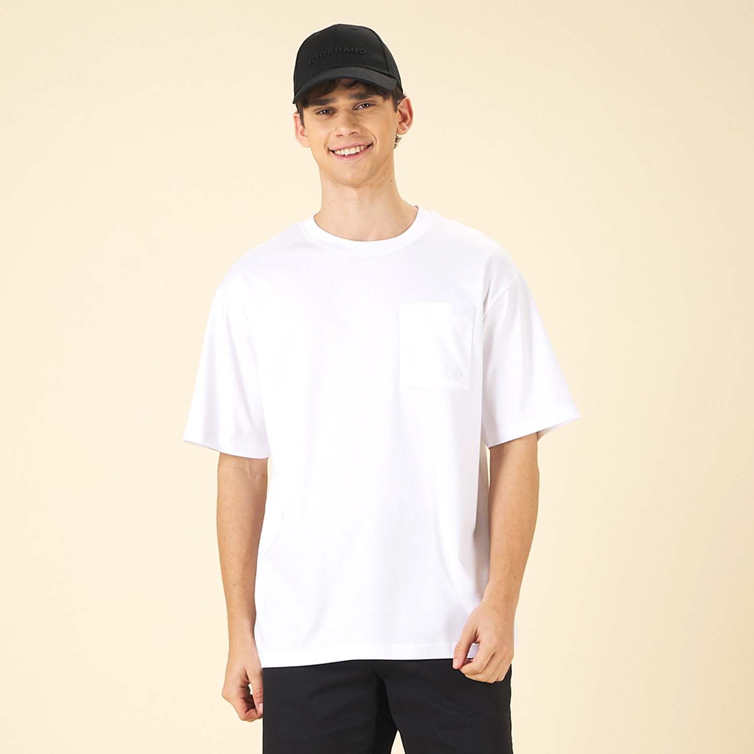 GIORDANO Men's Liquid Touch Relax Fit  Pocket Tee (01025219)