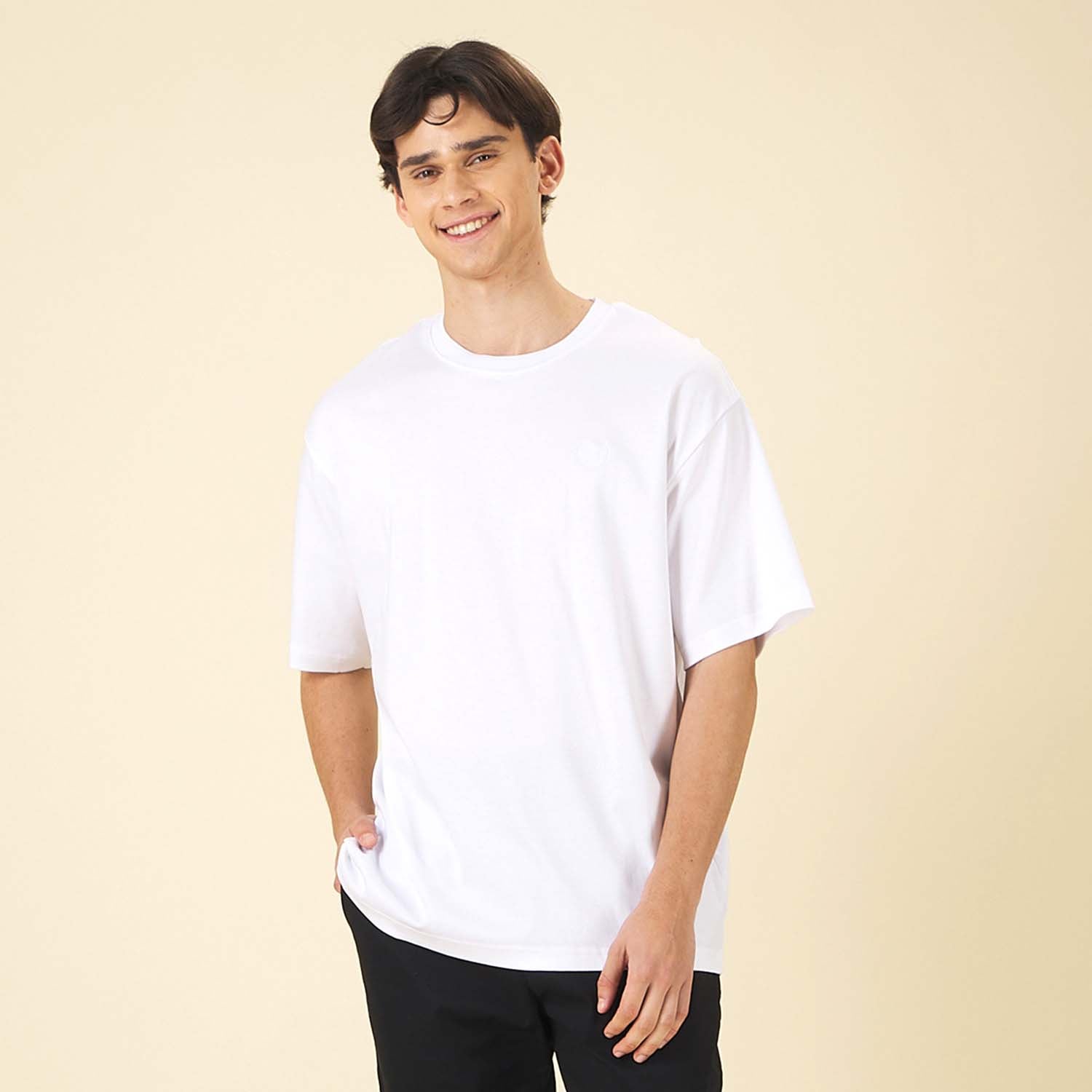 GIORDANO Men's Liquid Touch Crew Neck Tee (01025218)