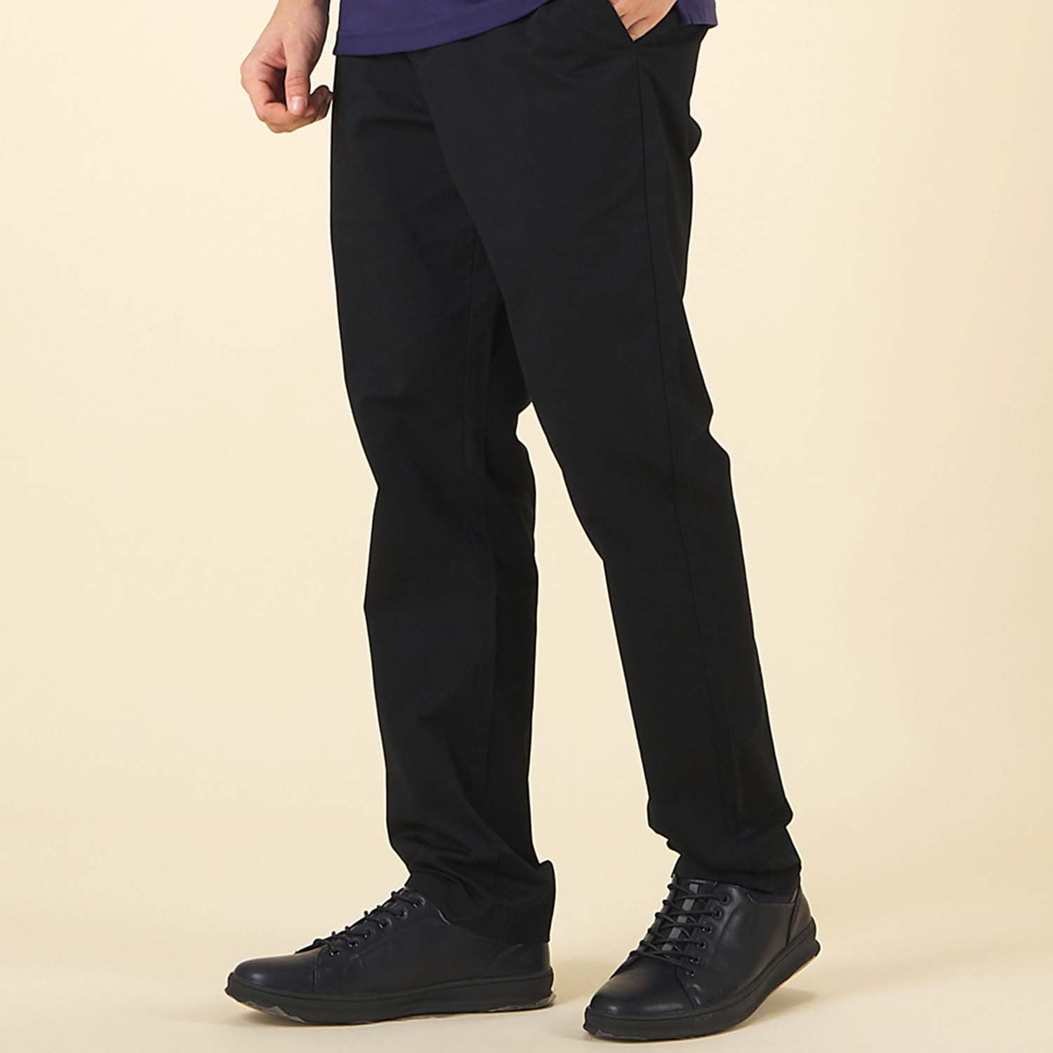 GIORDANO Men's Twill Mid Rise Regular Tapered Khaki Pants (01115010)