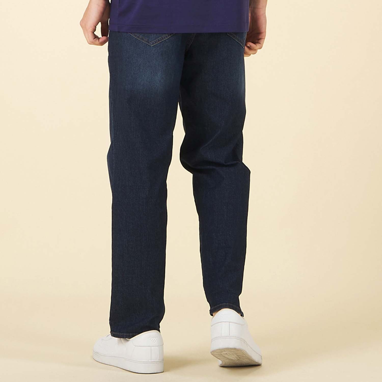 GIORDANO Men's Denim Mid Rise Regular Tapered Jeans (01115015)