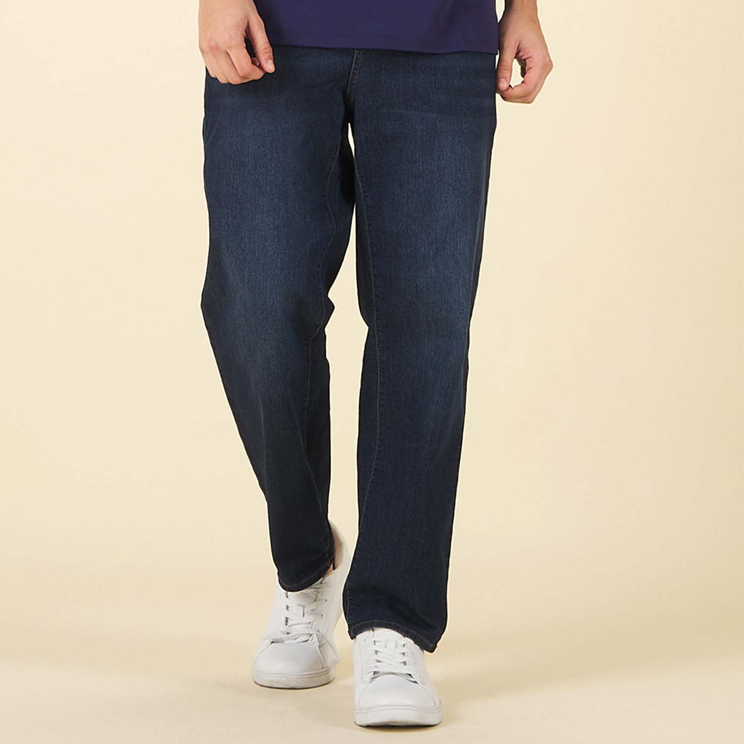 GIORDANO Men's Denim Mid Rise Regular Tapered Jeans (01115015)