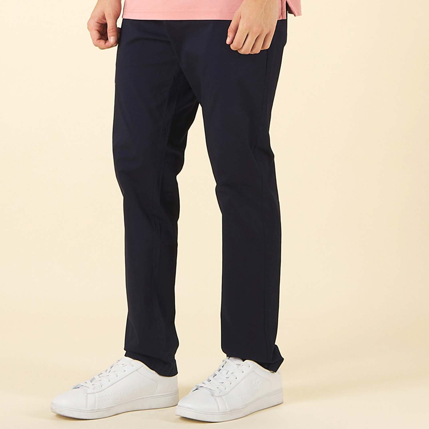 GIORDANO Men's Twill Mid Rise Regular Tapered Khaki Pants (01115010)