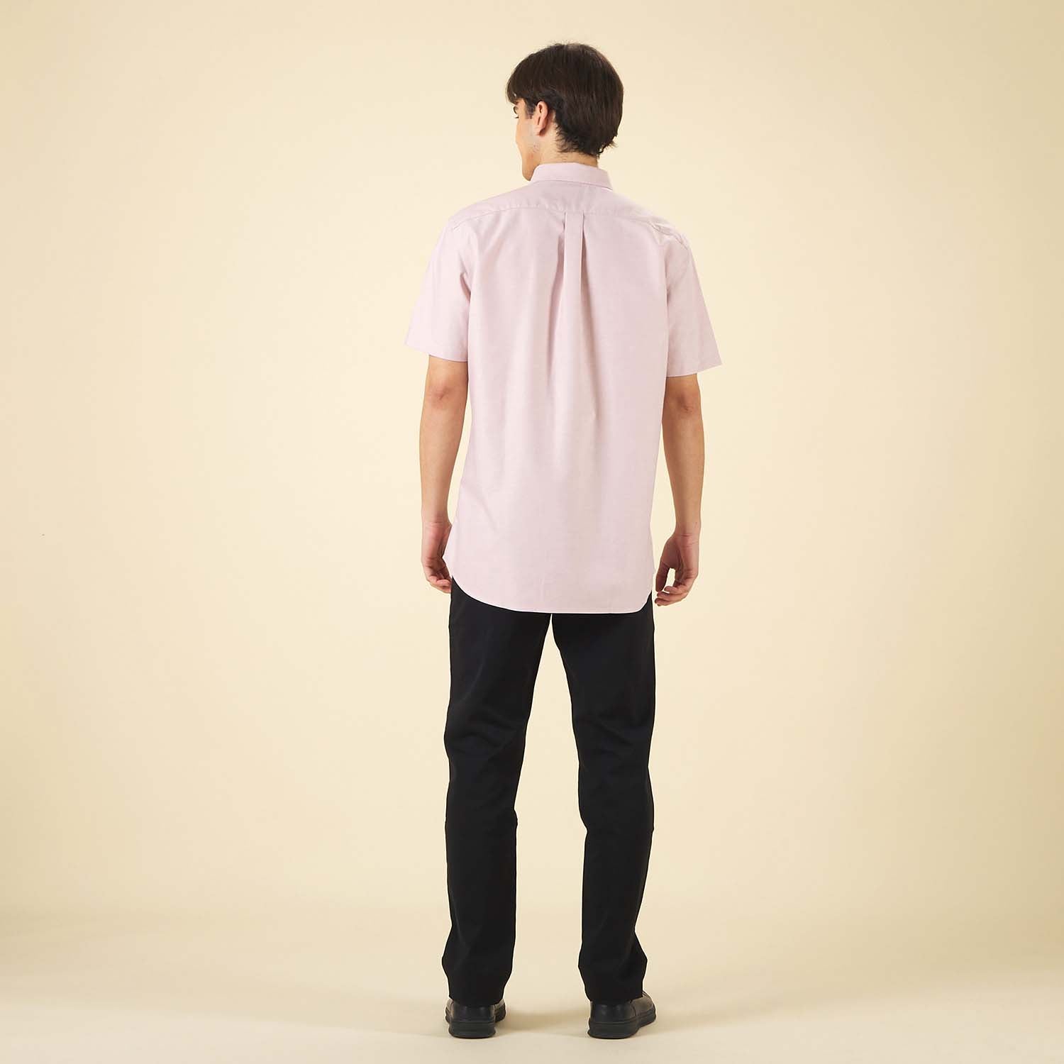 GIORDANO Men's Cotton Wrinkle Free Short Sleeves Oxford Shirt (01045208)