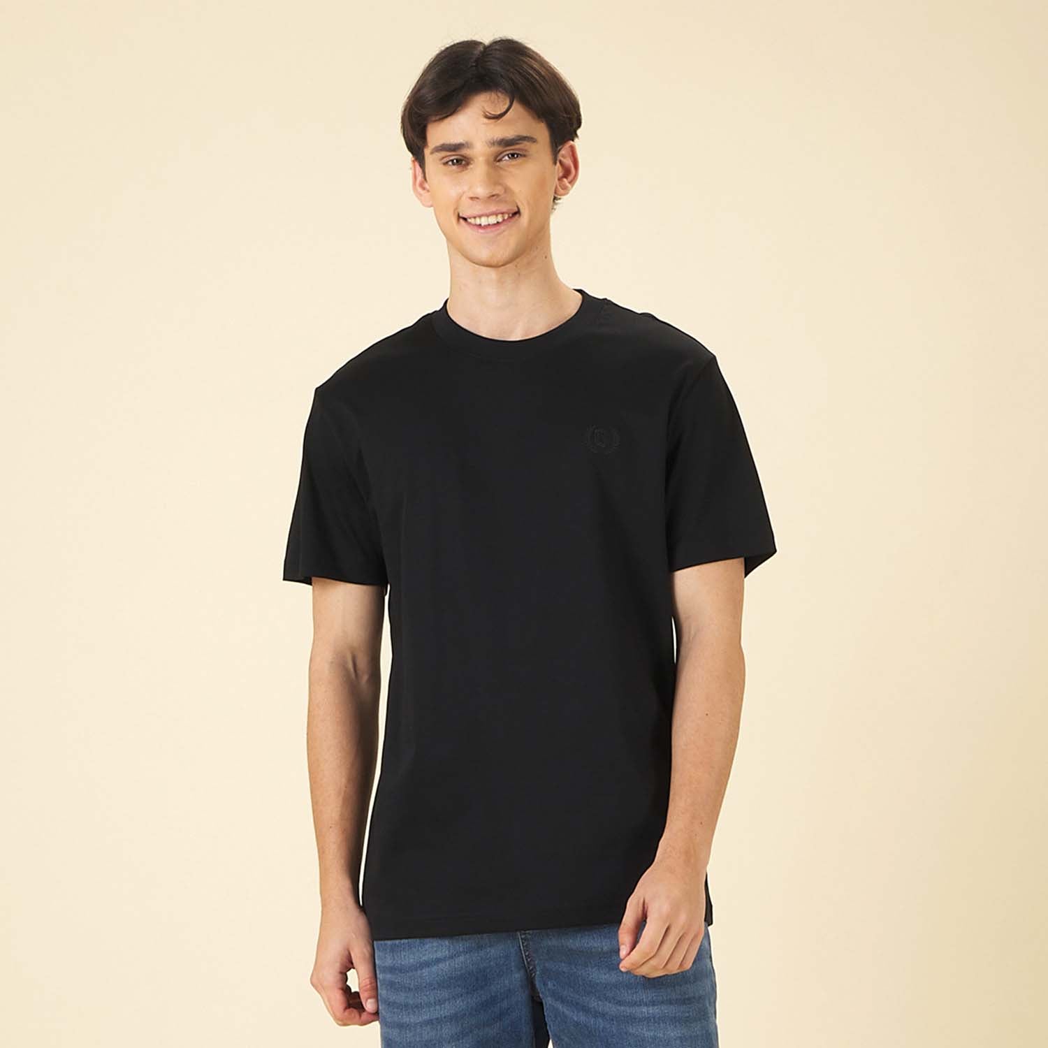 GIORDANO Men's Liquid Touch Crew Neck Tee (01025802)