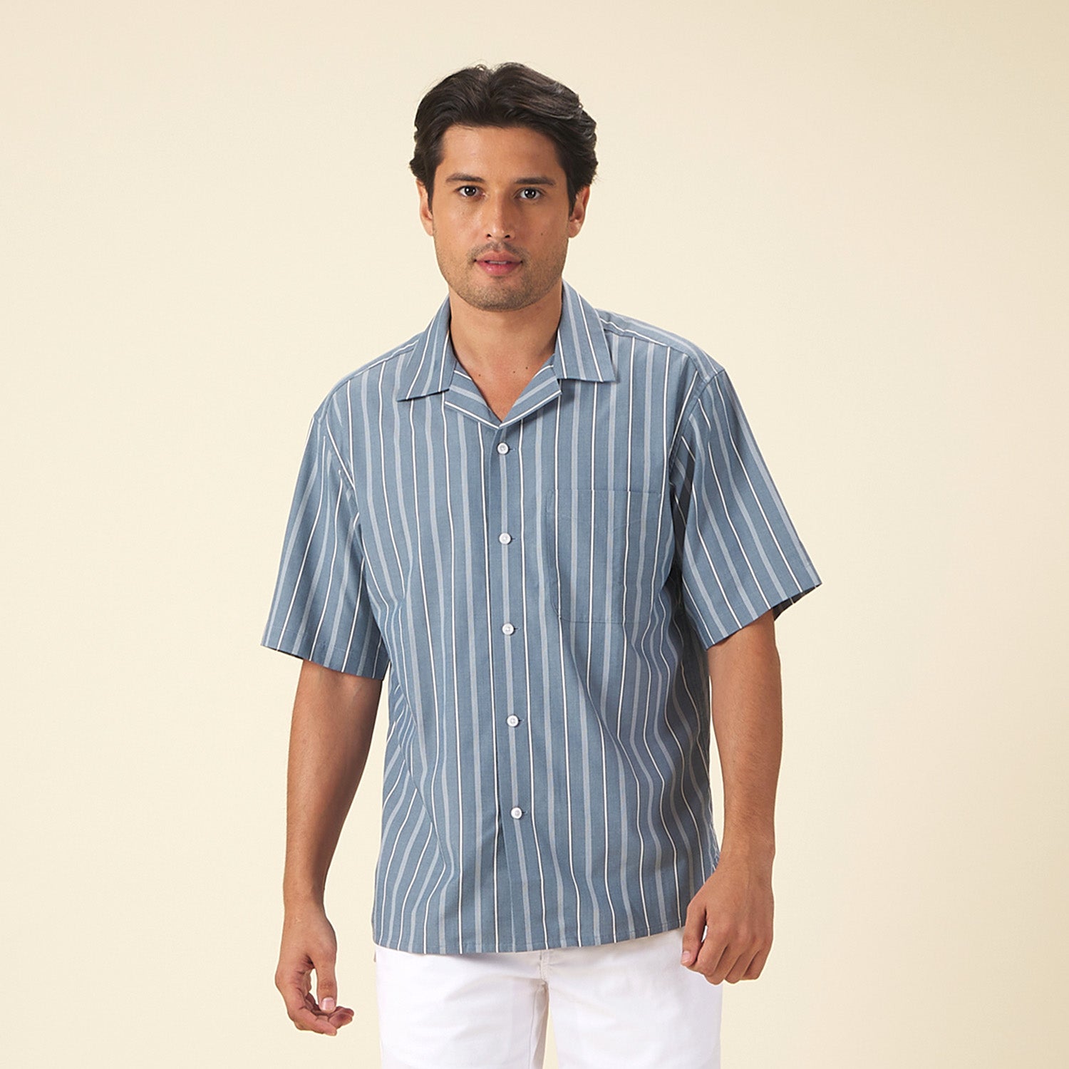 GIORDANO Men's Twill Relax Fit Short Sleeves Shirt (01045234)