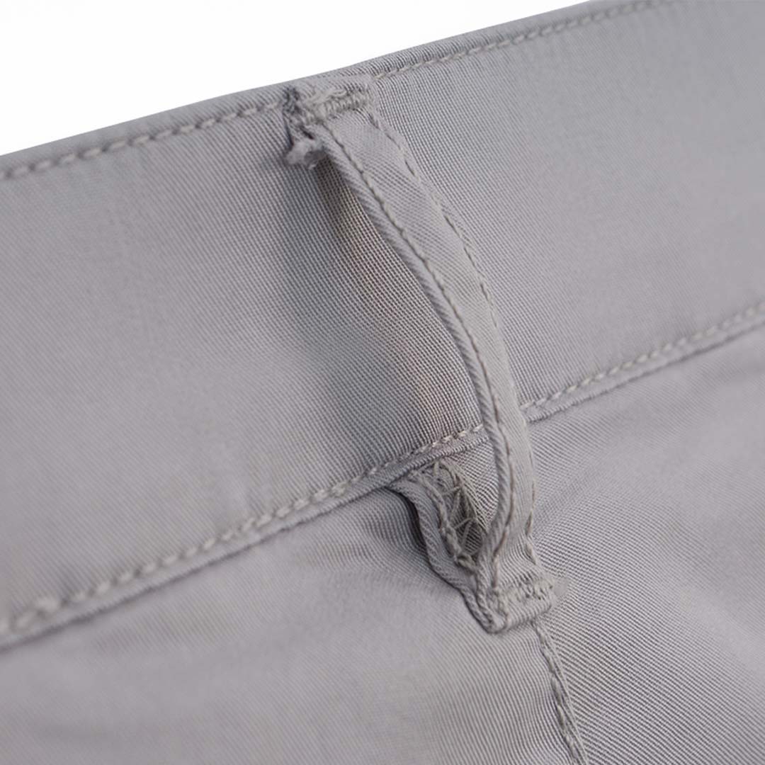 GIORDANO Men's Cotton Nylon Spandex Twill Mid Rise Regular Tapered Fit Khakis (01116026)