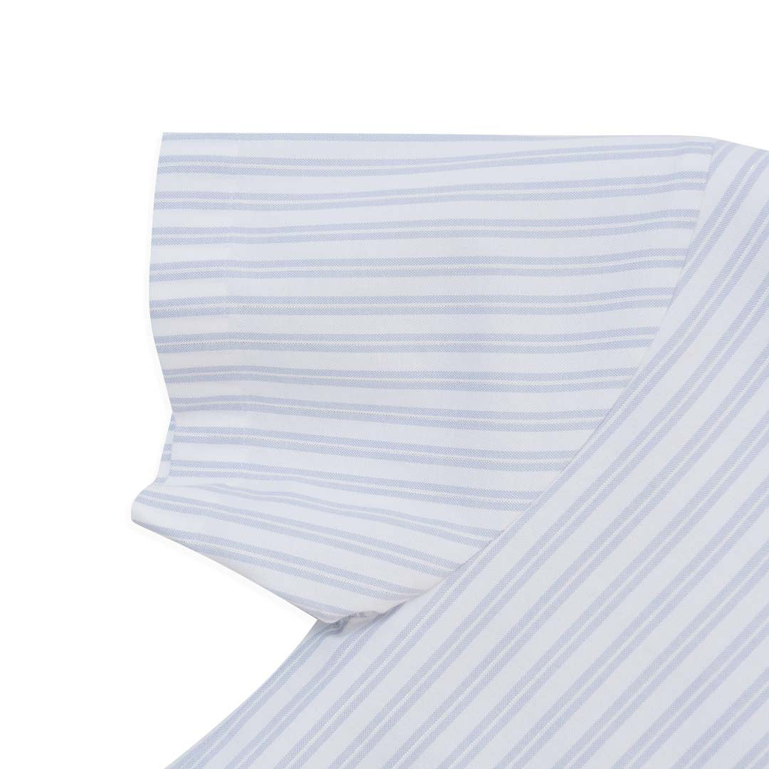 GIORDANO Women's Frog Stretch Oxford Notch Collar Short Sleeves Loose Fit Eco Soft Shirt (05346229)