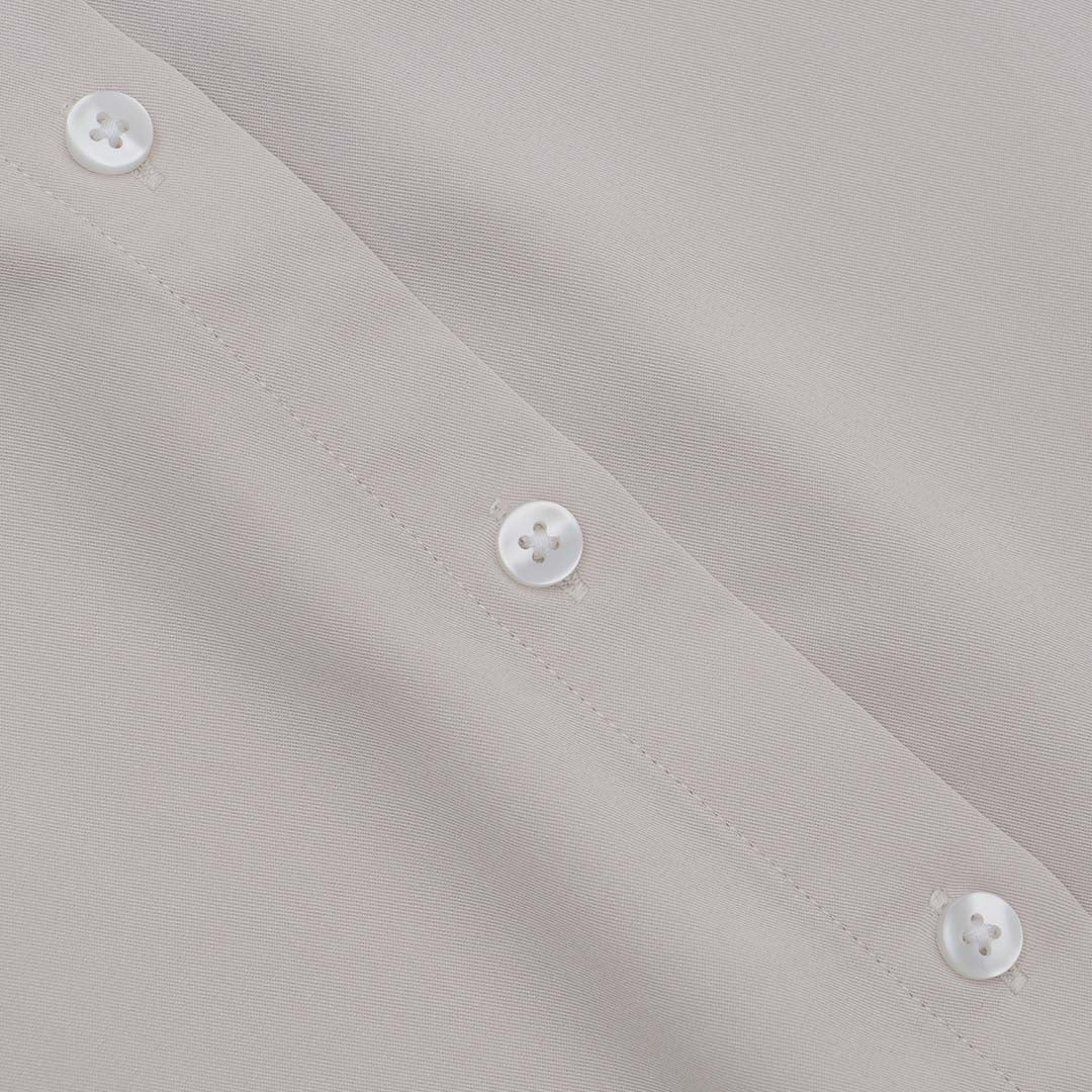 GIORDANO Women's Twill Acute Collar Long Sleeves Boyfriend Fit Drawstring Hem Shirt (05345021)