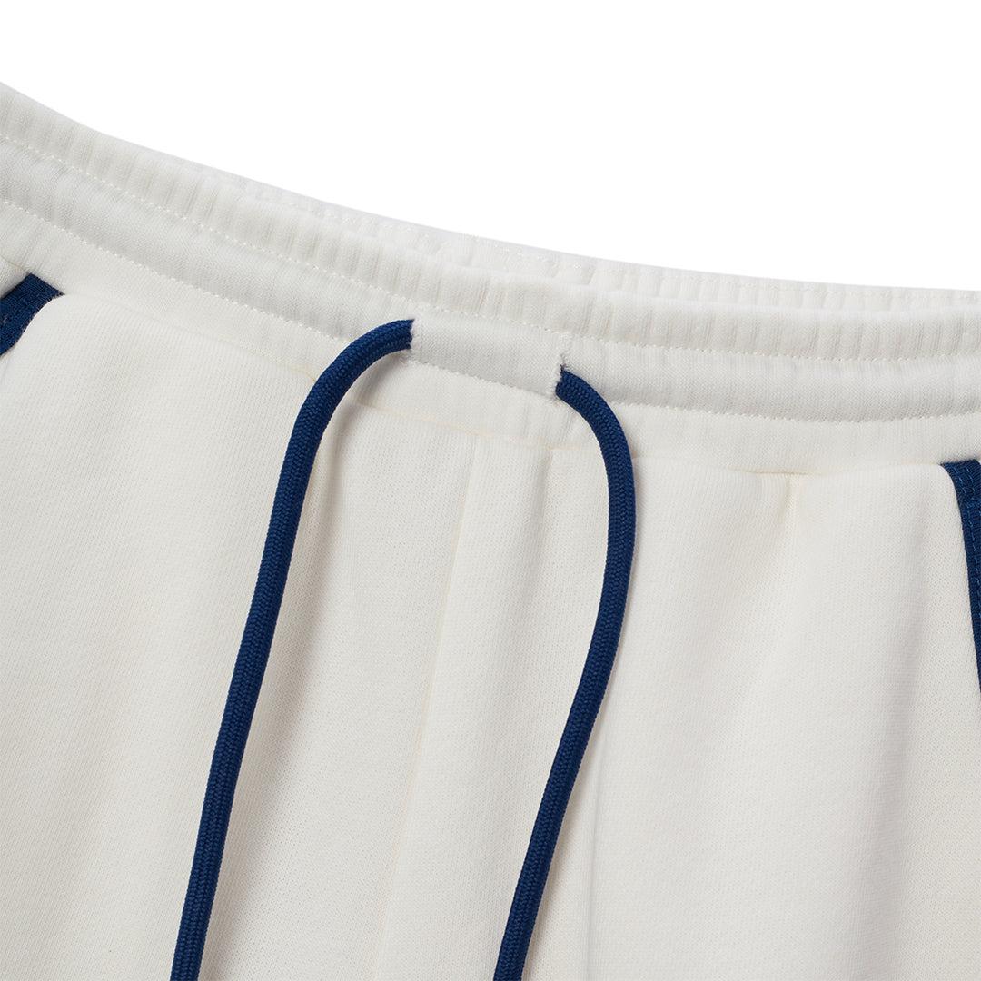 GIORDANO Junior Girl's Snoopy Mid Rise French Terry Shorts (03405266)