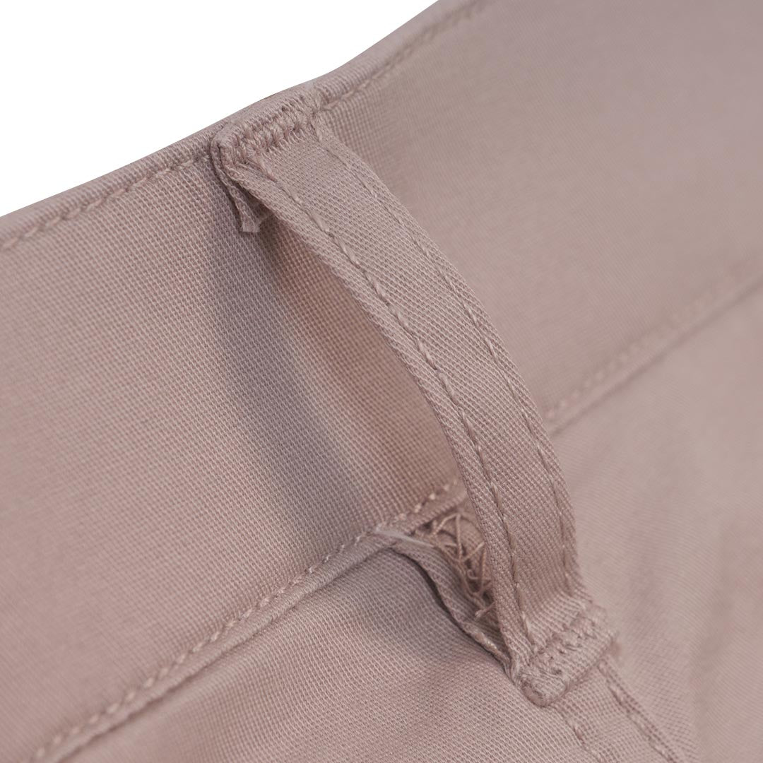 GIORDANO Men's Cotton Spandex Twill Low Rise Slim Fit Bermuda Shorts (01106202)