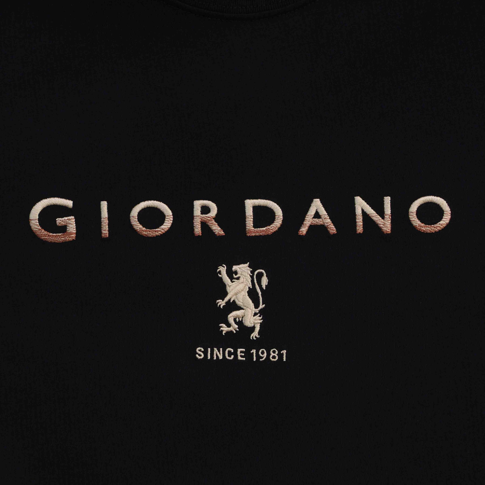 GIORDANO Men's Slim Fit Lion Logo Tee (01096202)