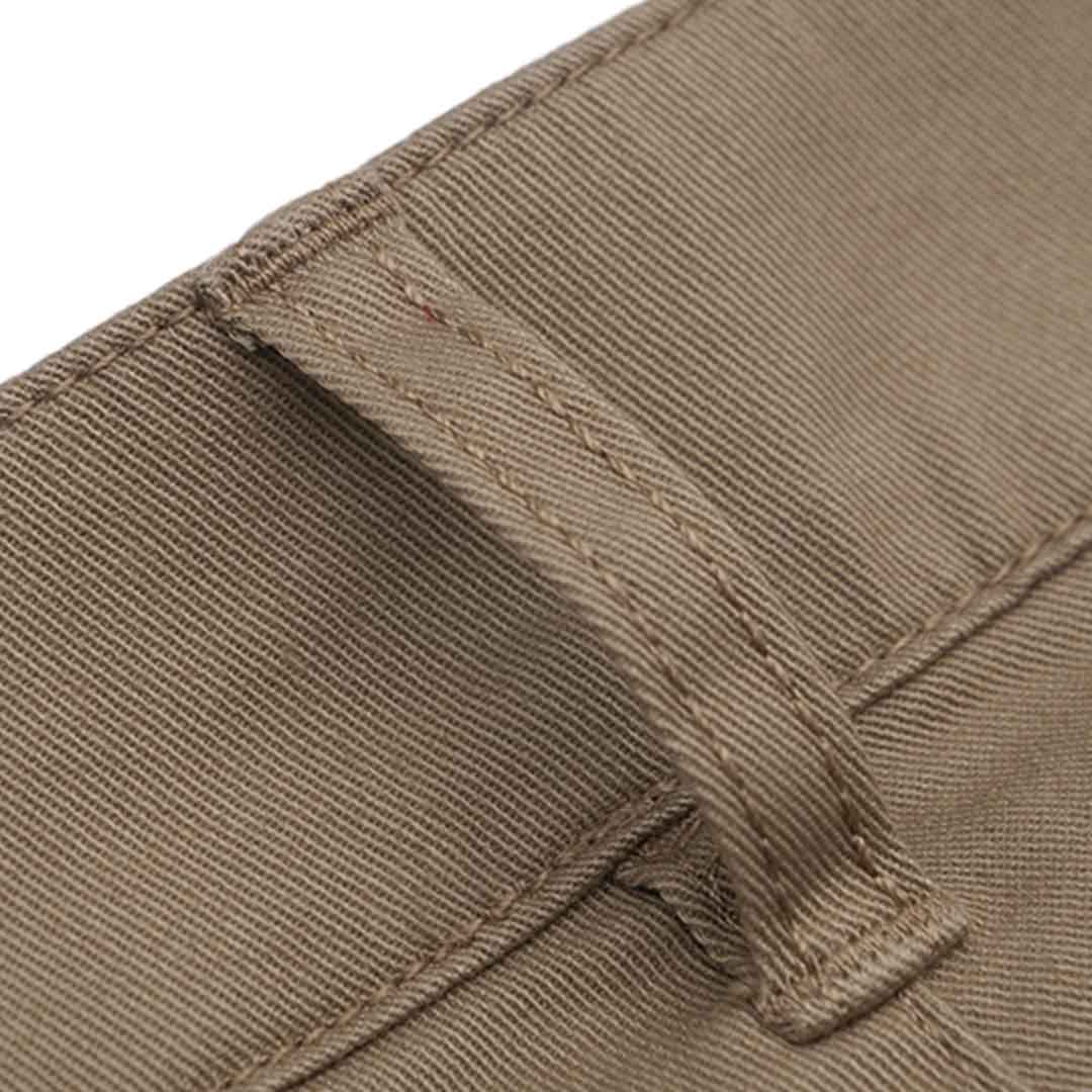 GIORDANO Men's Twill Low Rise Slim Tapered Easy Care Crop Pants (01125006)