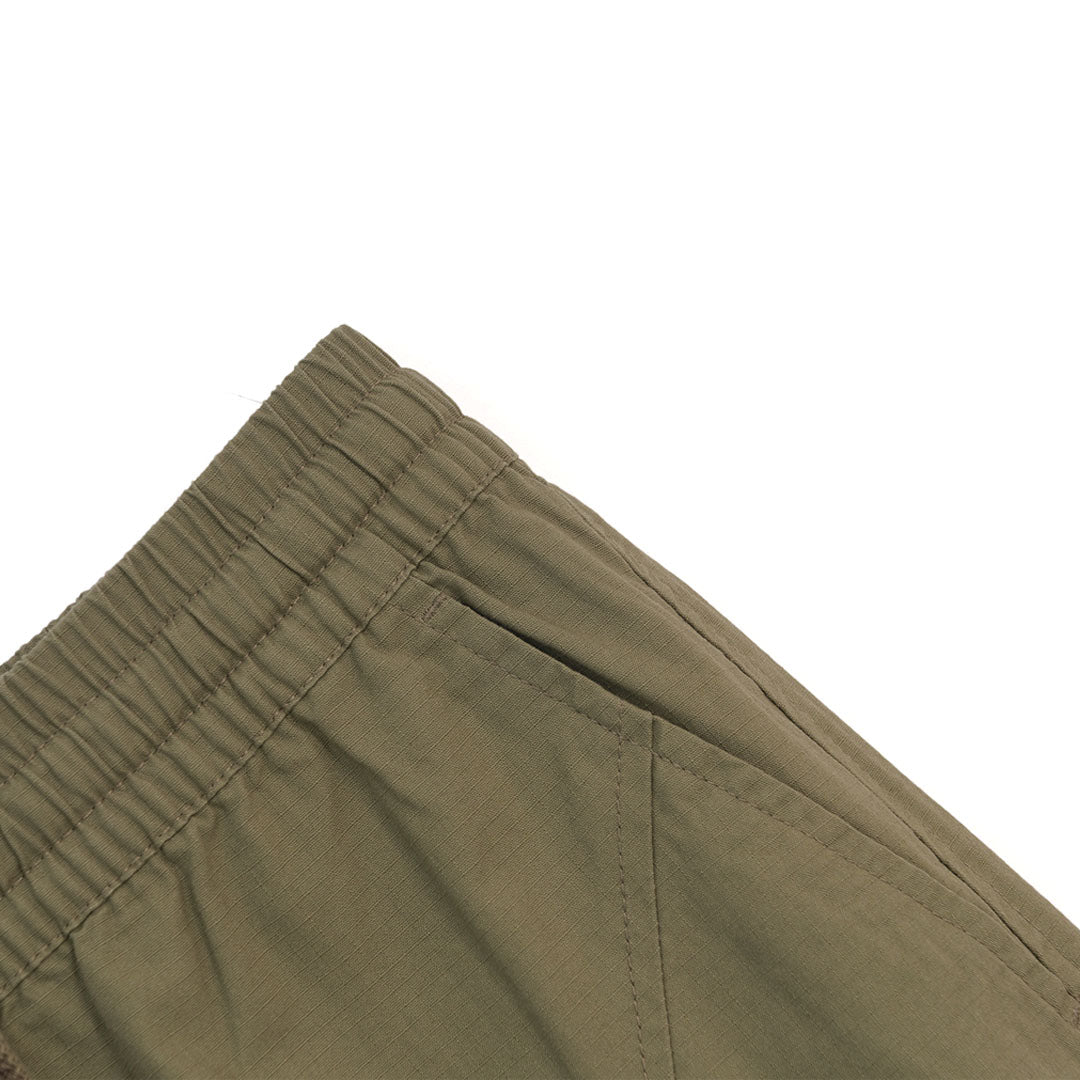 GIORDANO Men's Cotton Plain Weave Mid Rise Relax Fit Bermuda Cargo Shorts (01105203)