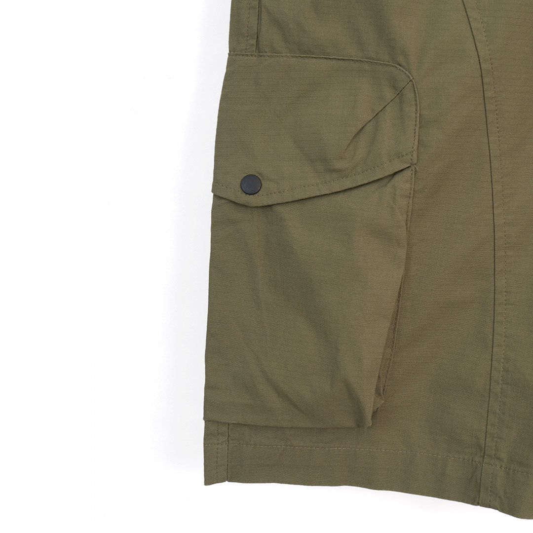 GIORDANO Men's Cotton Plain Weave Mid Rise Relax Fit Bermuda Cargo Shorts (01105203)