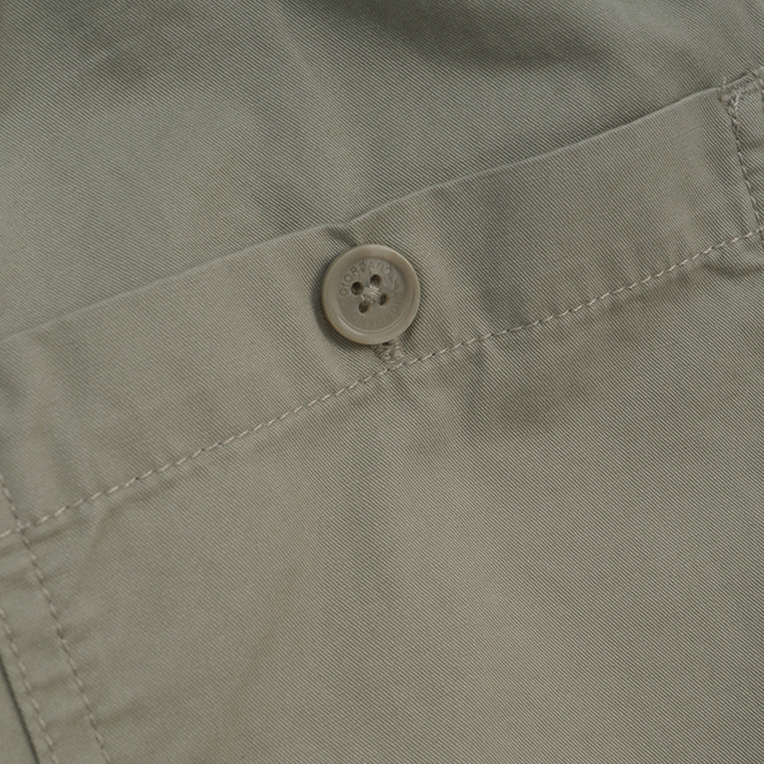 GIORDANO Men's  Cotton Twill Low Rise Slim Fit Bermuda Shorts (01106205)