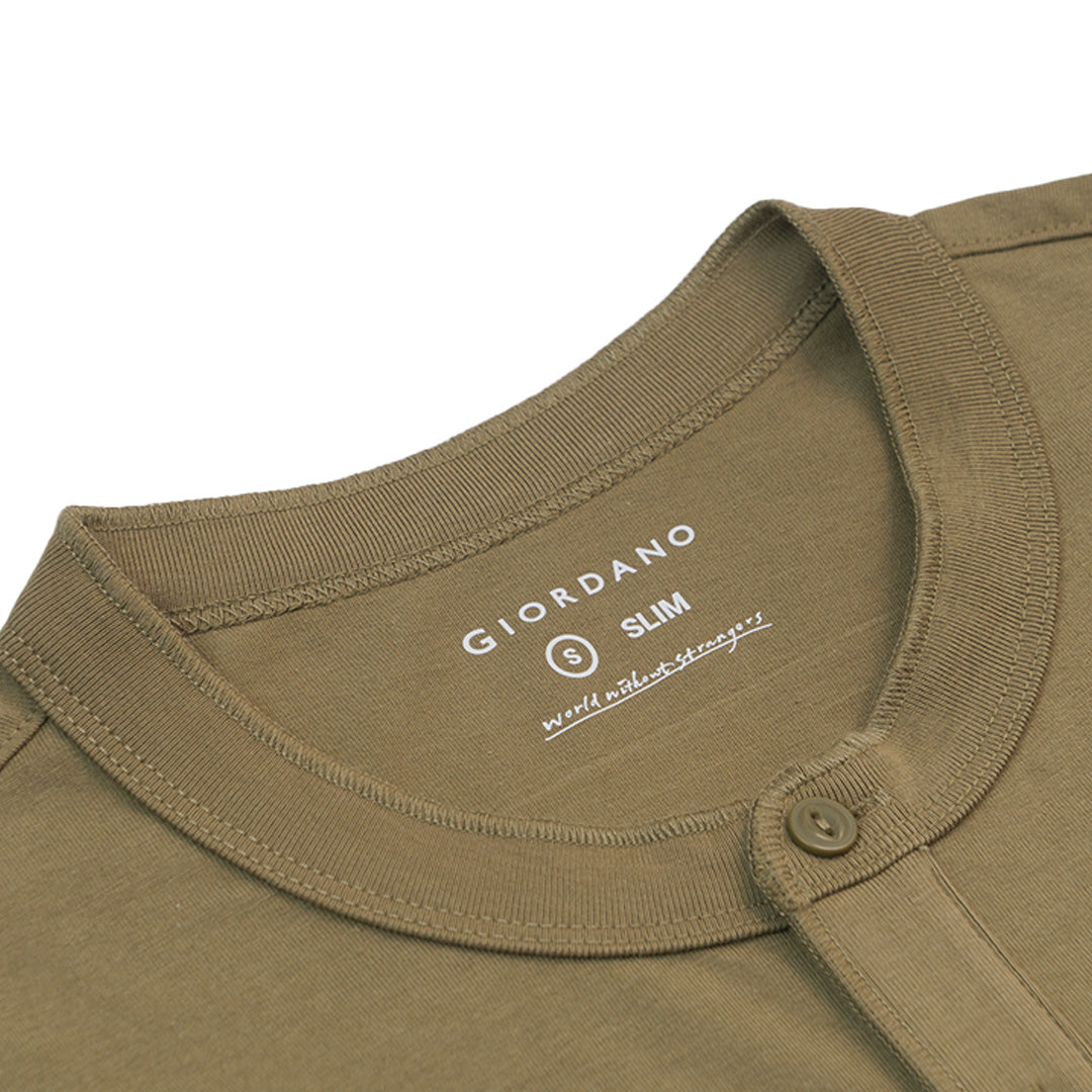 GIORDANO Men's Classic Man Henley Slim Fit Tee (01025241)