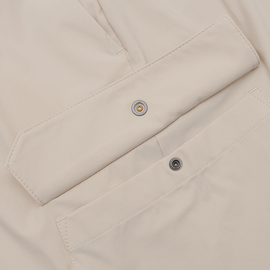 GIORDANO Men's G-Motion Nylon Spandex Mid Rise Relax Fit Bermuda Cargo Shorts (01105206)