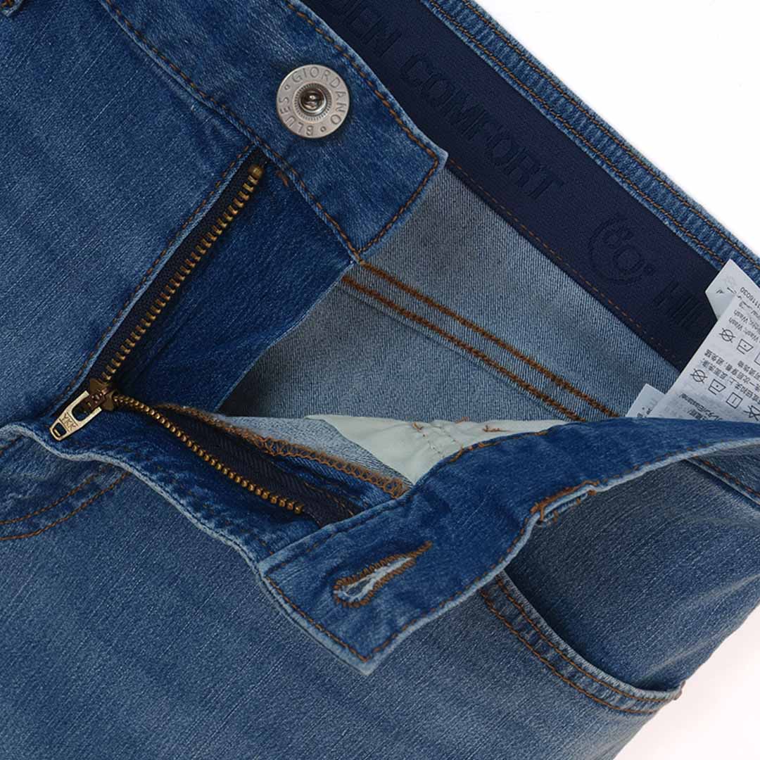 GIORDANO Men's Cotton Nylon Spandex Denim Low Rise Slim Tapered Fit Jeans (01116030)